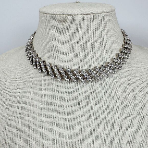 Vintage MCM Clear Crystal Accordion Choker Necklace Glamour Elegant Evening Wear - Picture 7 of 11